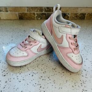 Pink and White Nike Court Borough Low Recraft Little Kid Sneaker 7.5